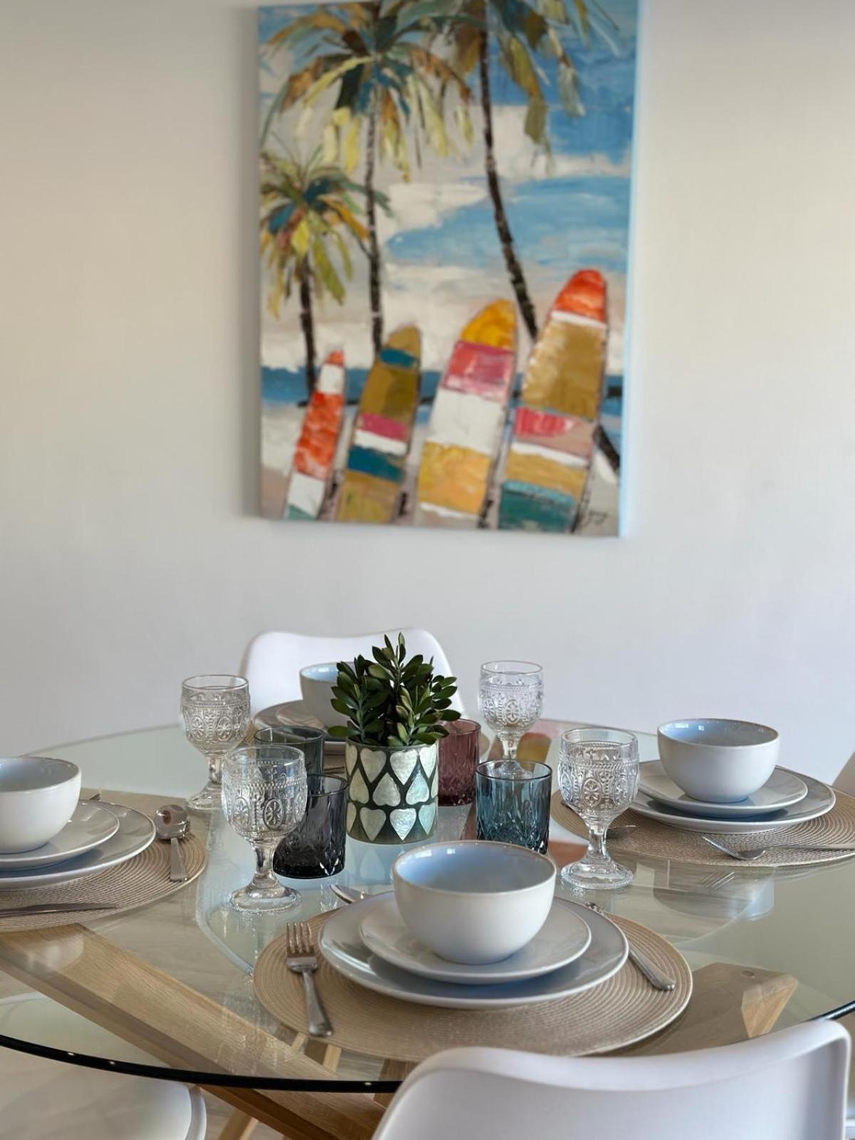 Waterfront 3 Bed Apartment, 90M From The Beach Platja de Larenal Екстериор снимка