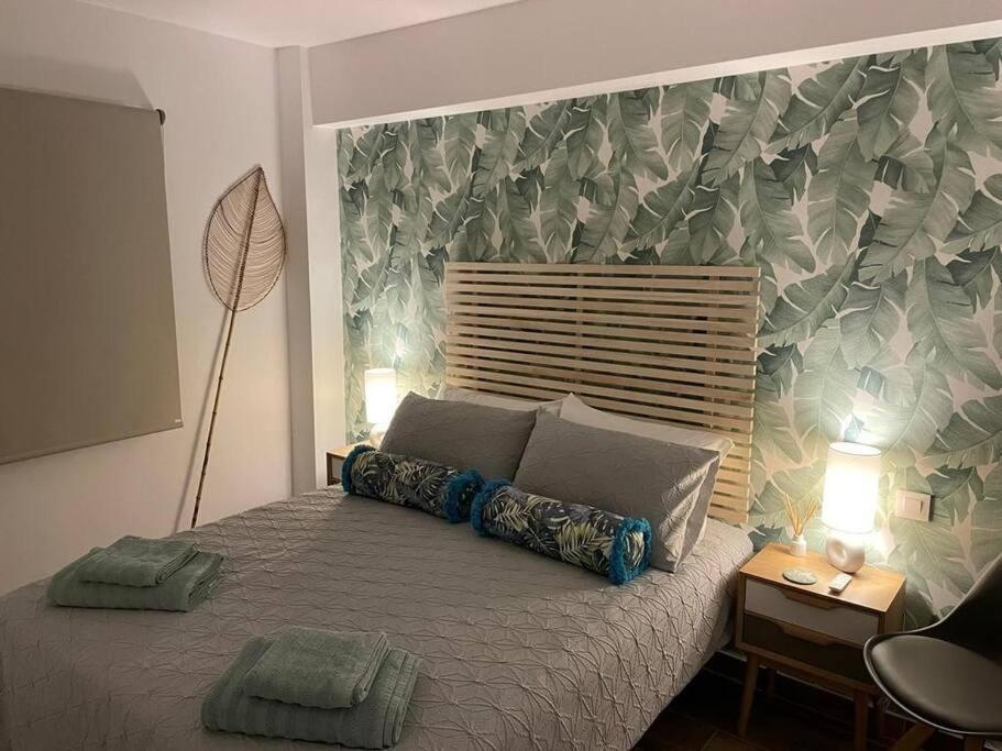 Waterfront 3 Bed Apartment, 90M From The Beach Platja de Larenal Екстериор снимка